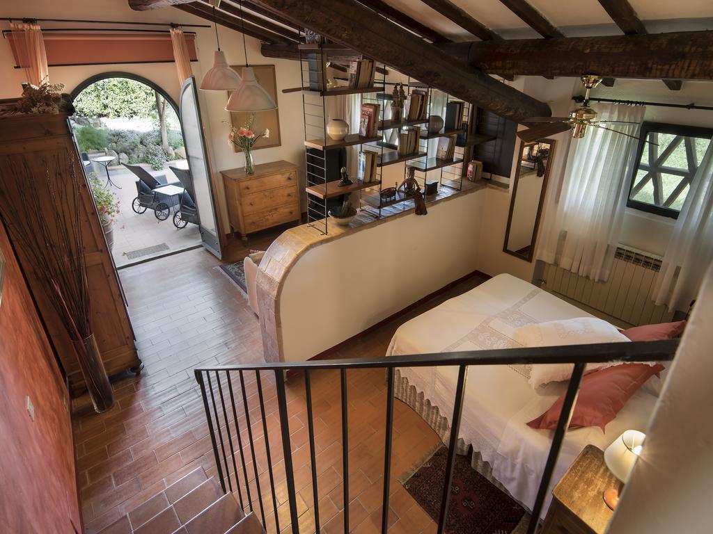 Hostal Il Casolare Di Libbiano San Gimignano Exterior foto